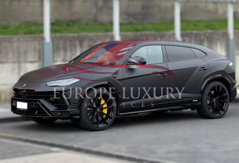 Lamborghini Urus Rental