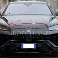 Lamborghini Urus Rental