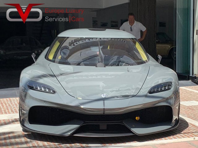 Puerto Banús has hosted a unique exhibition of supercars worth